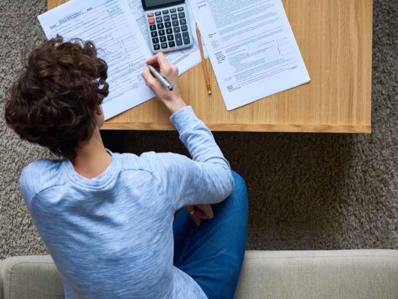 ¿Qué impuestos y gastos tiene la compra de una vivienda en la Costa del Sol?